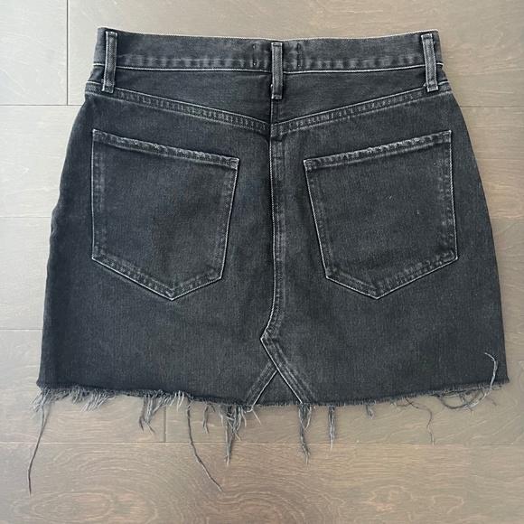 AGOLDE Quinn High Rise Mini Skirt in Cult - Picture 5 of 7